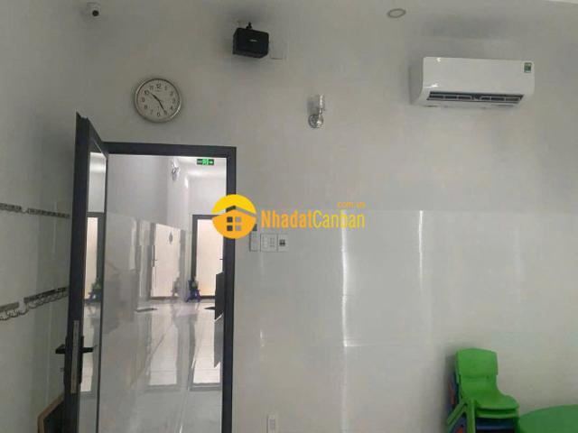 Nhà mặt phố bán