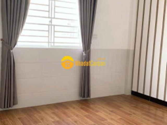 Nhà mặt phố bán