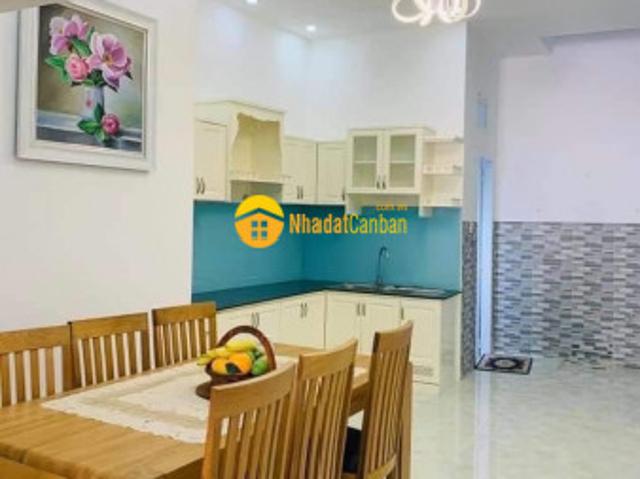 Nhà mặt phố bán