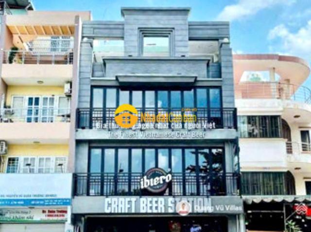 Nhà mặt phố bán