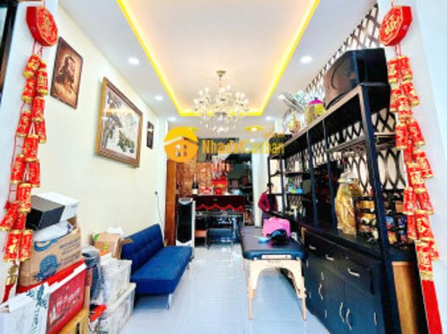 Nhà bán tại Hồ Chí Minh