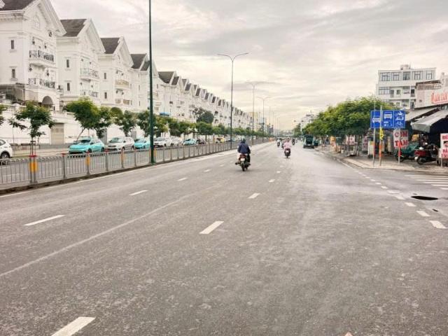 Nhà mặt phố bán