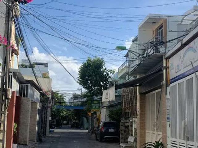 Nhà mặt phố bán tại Gia Lai