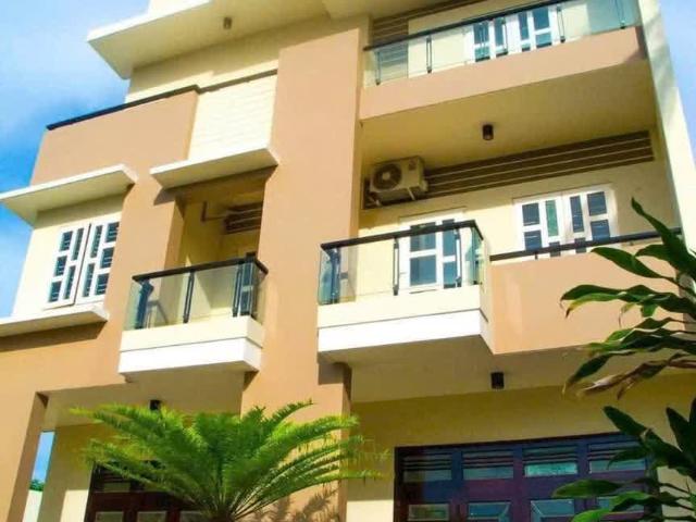 Nhà mặt phố bán tại Gia Lai