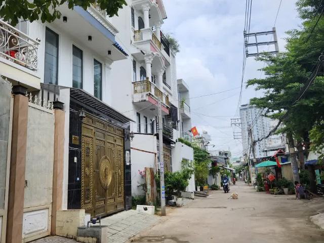 Nhà bán tại Khuôn viên UBND Thành phố Hồ Chí Minh, Thành phố Hồ Chí Minh