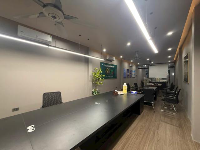 Nhà mặt phố bán