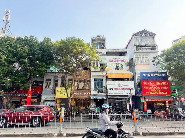 Nhà mặt phố bán