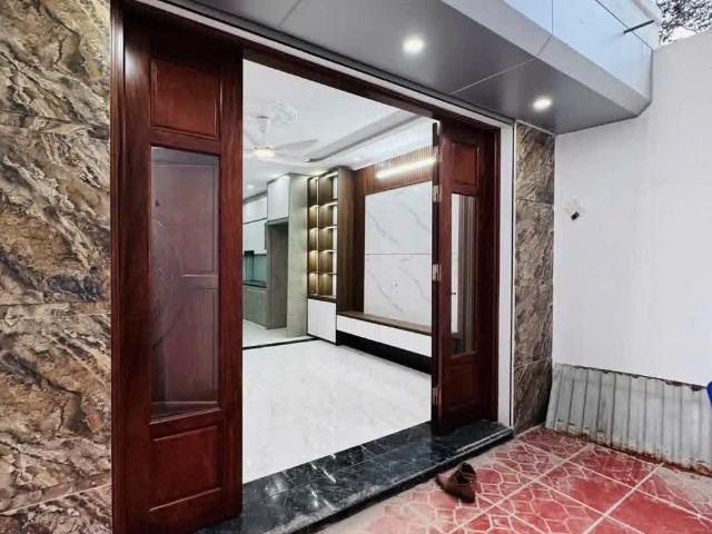 Nhà bán tại Hoàn Kiếm, Hà Nội