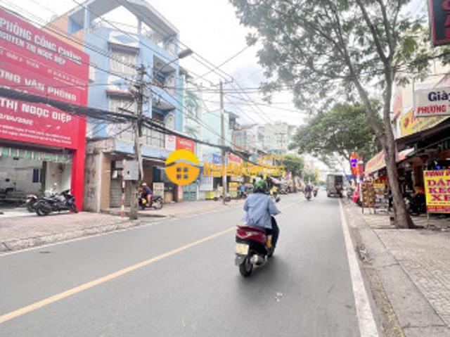 Nhà mặt phố bán