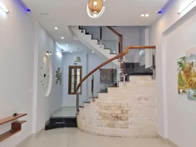 Nhà mặt phố bán tại Gia Lai