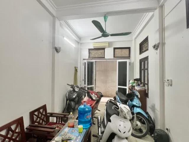 Nhà bán tại Hoàn Kiếm, Hà Nội