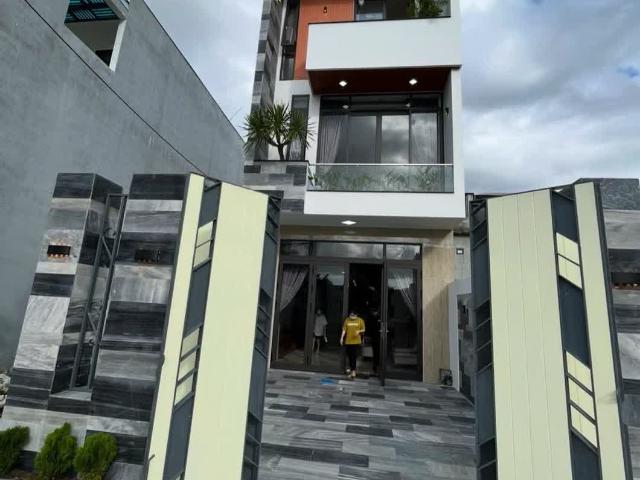 Nhà mặt phố bán tại Liên Chiểu, Đà Nẵng