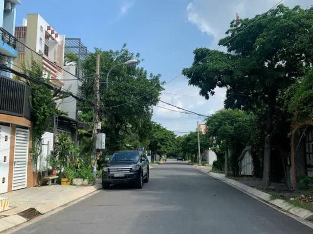 Biệt Thự bán tại Thủ Đức, Hồ Chí Minh