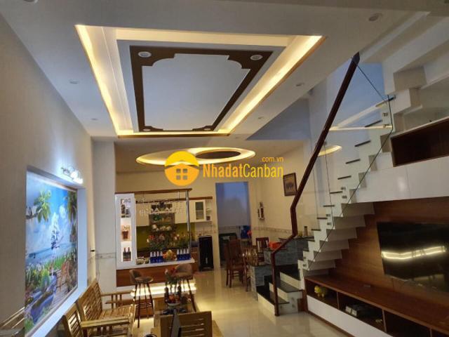 Nhà mặt phố bán tại Khánh Hòa