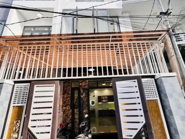 Nhà mặt phố bán tại Gia Lai