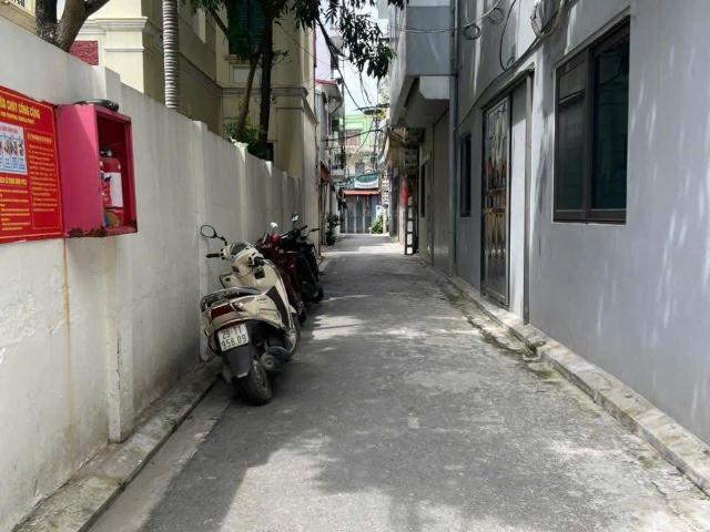 Nhà bán