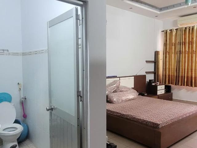Nhà bán tại Khuôn viên UBND Thành phố Hồ Chí Minh, Thành phố Hồ Chí Minh
