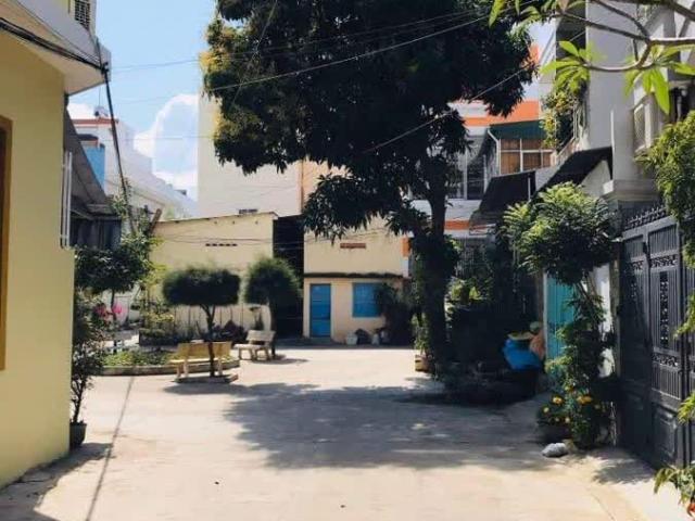Nhà mặt phố bán tại Gia Lai