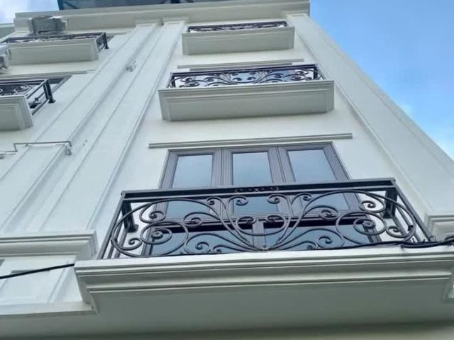 Nhà bán tại Hoàn Kiếm, Hà Nội