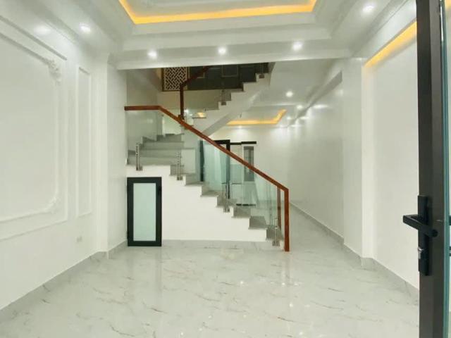 Nhà bán tại Cty dịch vụ thương mại tổng hợp cảng Hải Phòng, Thành phố Hải Phòng