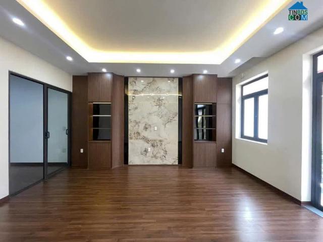 Nhà mặt phố bán tại Trần Hưng Đạo, Thành phố Hải Phòng