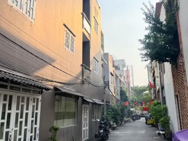 Nhà bán tại Khuôn viên UBND Thành phố Hồ Chí Minh, Thành phố Hồ Chí Minh