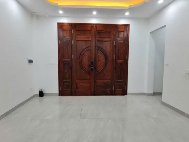 Nhà bán tại Hoàn Kiếm, Hà Nội