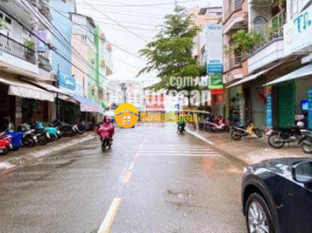 Nhà mặt phố bán