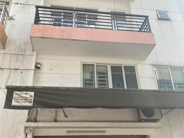 Nhà mặt phố bán