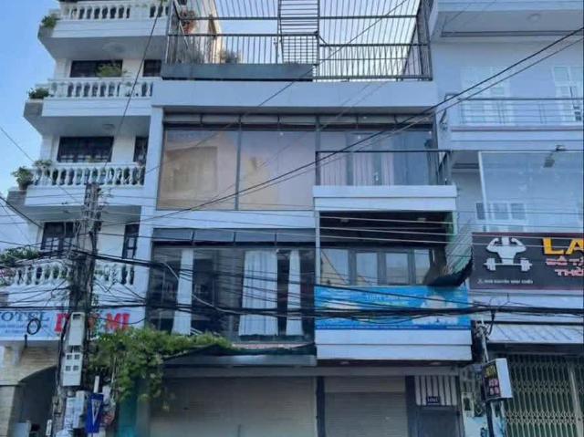 Nhà mặt phố bán tại Gia Lai
