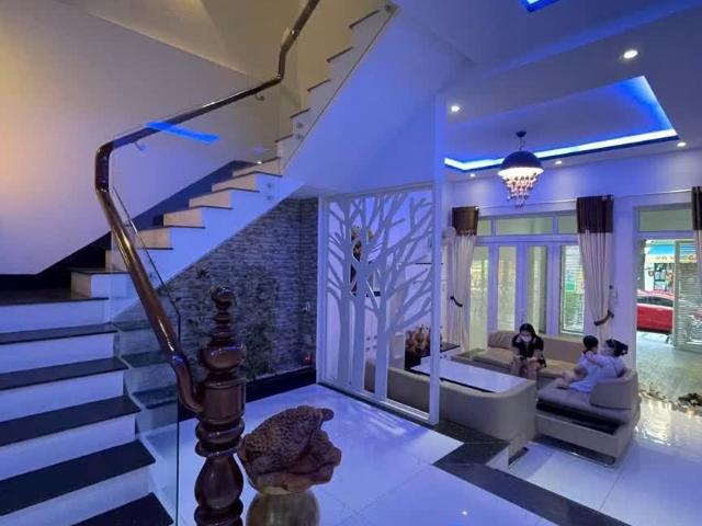 Nhà mặt phố bán tại Gia Lai