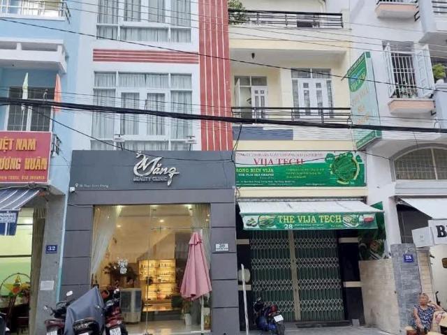 Nhà mặt phố bán tại Gia Lai