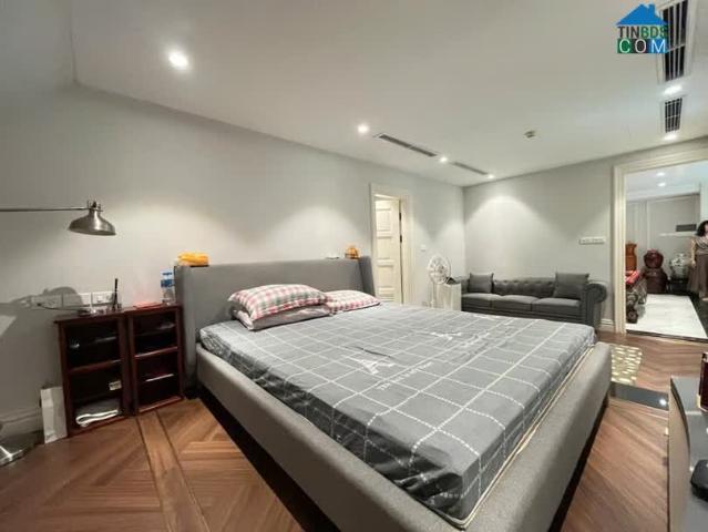 Nhà mặt phố bán tại Hoàn Kiếm, Hà Nội