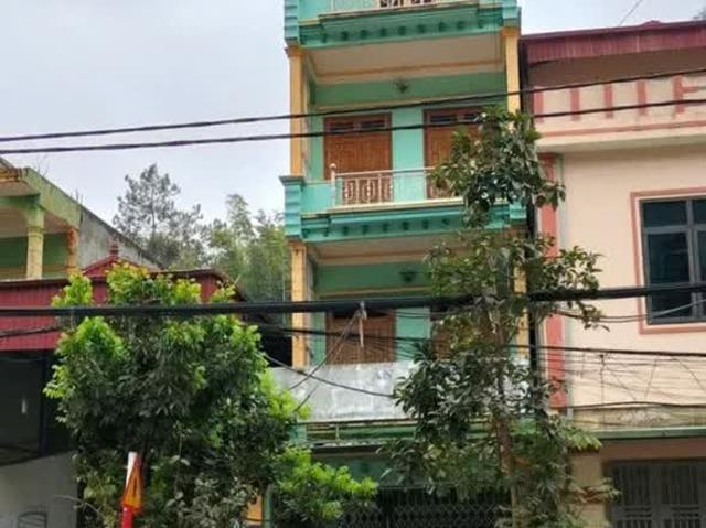 Nhà mặt phố bán