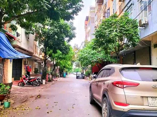 Nhà bán tại Hoàn Kiếm, Hà Nội
