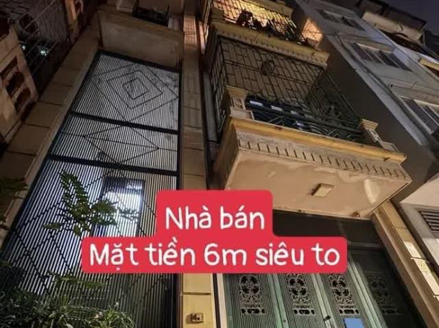 Nhà bán tại Hoàn Kiếm, Hà Nội