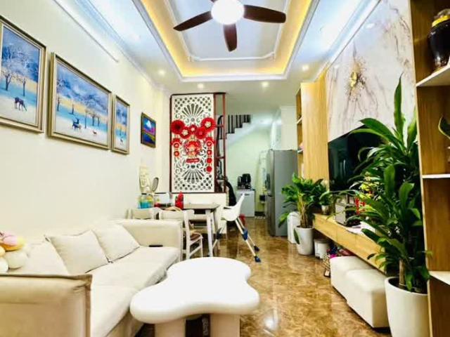 Nhà bán tại Hoàn Kiếm, Hà Nội