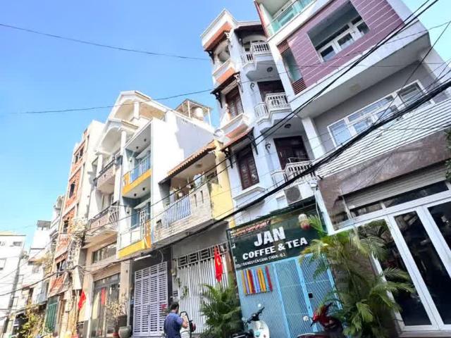 Nhà mặt phố bán tại Khuôn viên UBND Thành phố Hồ Chí Minh, Thành phố Hồ Chí Minh