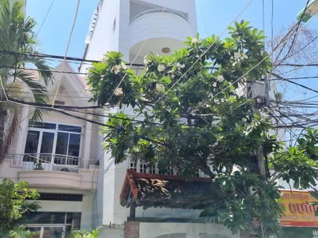 Nhà mặt phố bán tại Gia Lai