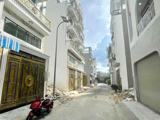 Nhà mặt phố bán tại Thủ Đức, Hồ Chí Minh