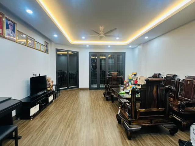 Nhà bán tại Hoàn Kiếm, Hà Nội