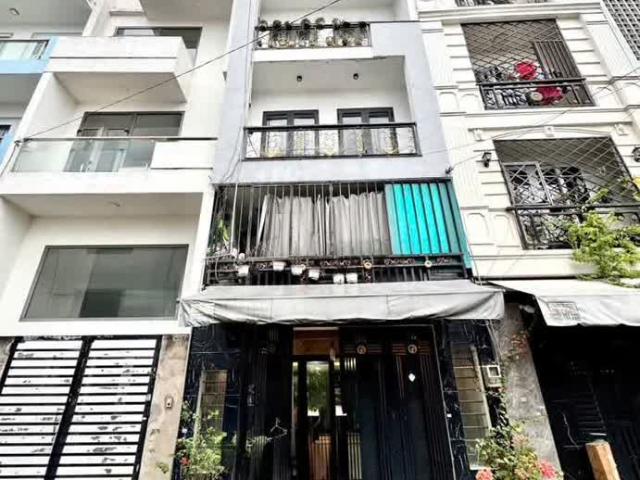 Nhà bán tại Khuôn viên UBND Thành phố Hồ Chí Minh, Thành phố Hồ Chí Minh