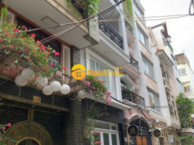 Nhà mặt phố bán