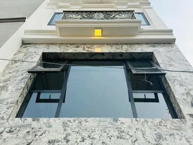 Nhà bán tại Hoàn Kiếm, Hà Nội
