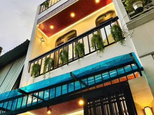 Nhà mặt phố bán