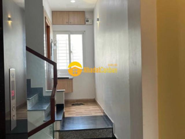 Nhà mặt phố bán