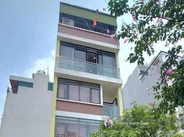 Nhà mặt phố bán tại Hoàn Kiếm, Hà Nội