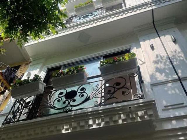 Nhà bán tại Hoàn Kiếm, Hà Nội