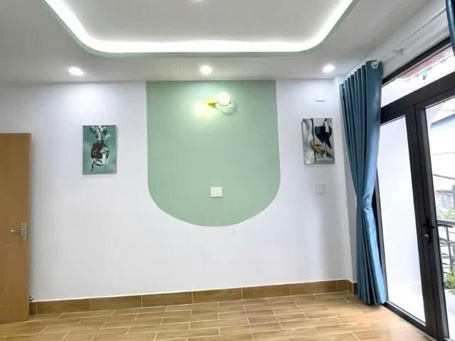 Nhà mặt phố bán