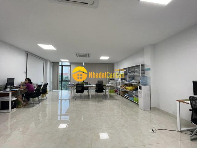 Nhà mặt phố bán